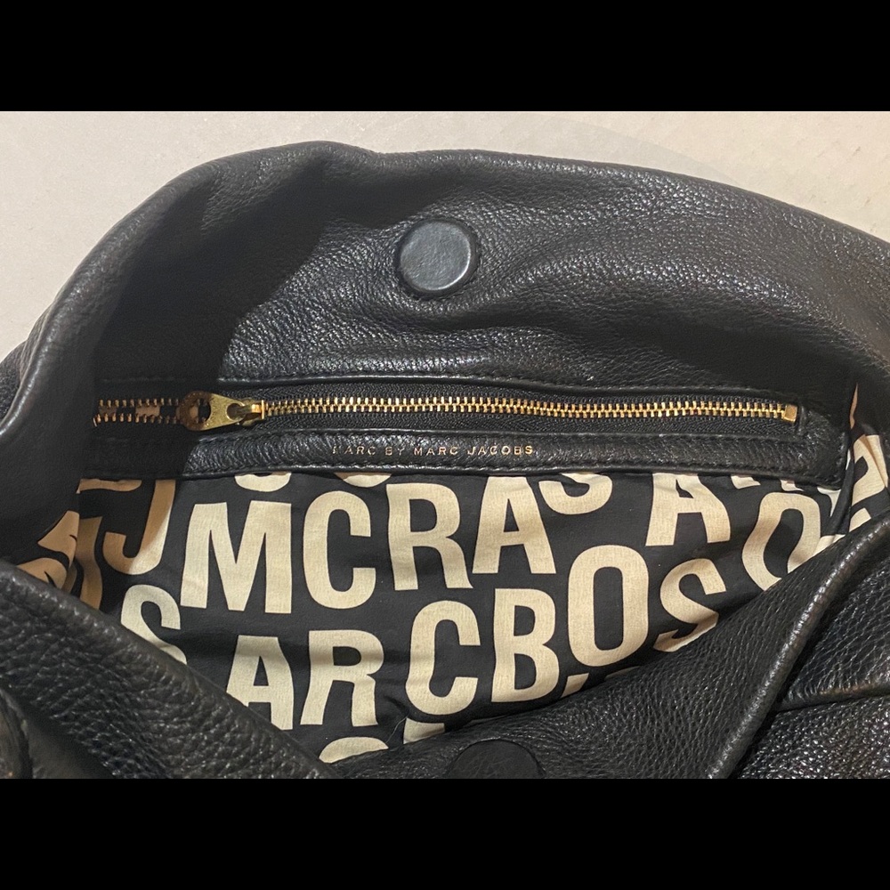 Marc by Marc Jacobs Large Black Leather Bag - Picture 10 of 12